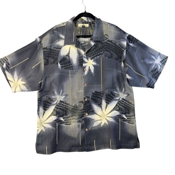 Xl Tommy Bahama | 100% Silk Button Down Hawaiian Shirt - Picture 1 of 15